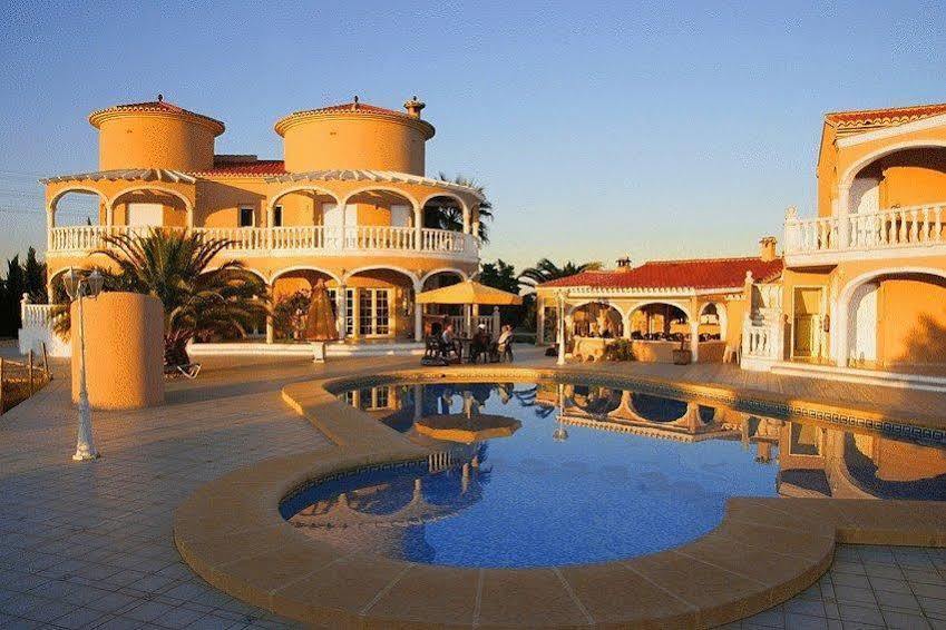 Pension Los Caballos Els Poblets Exterior foto
